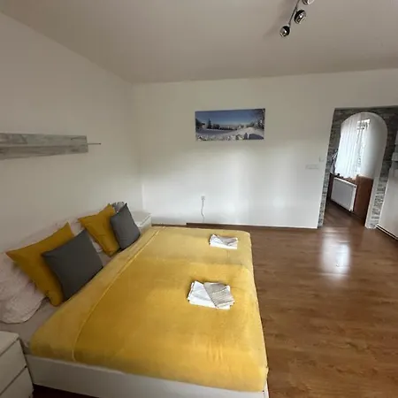 U Kubinu Apartamento *
